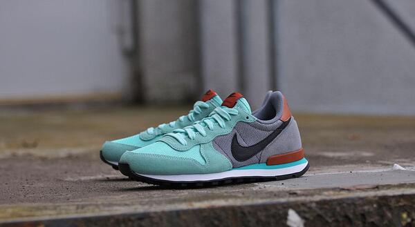 Nike Wmns Internationalist teal 629684 302 AFEW STORE